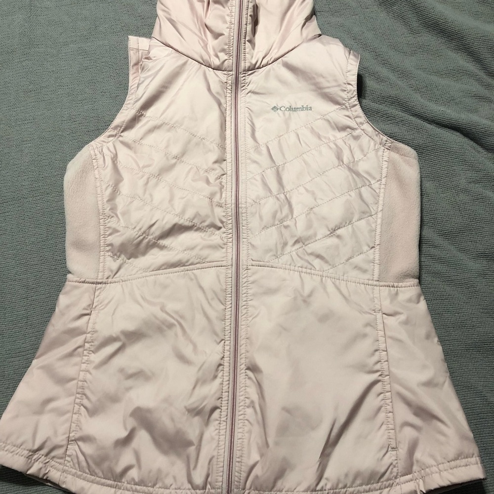 NWOT Columbia Vest